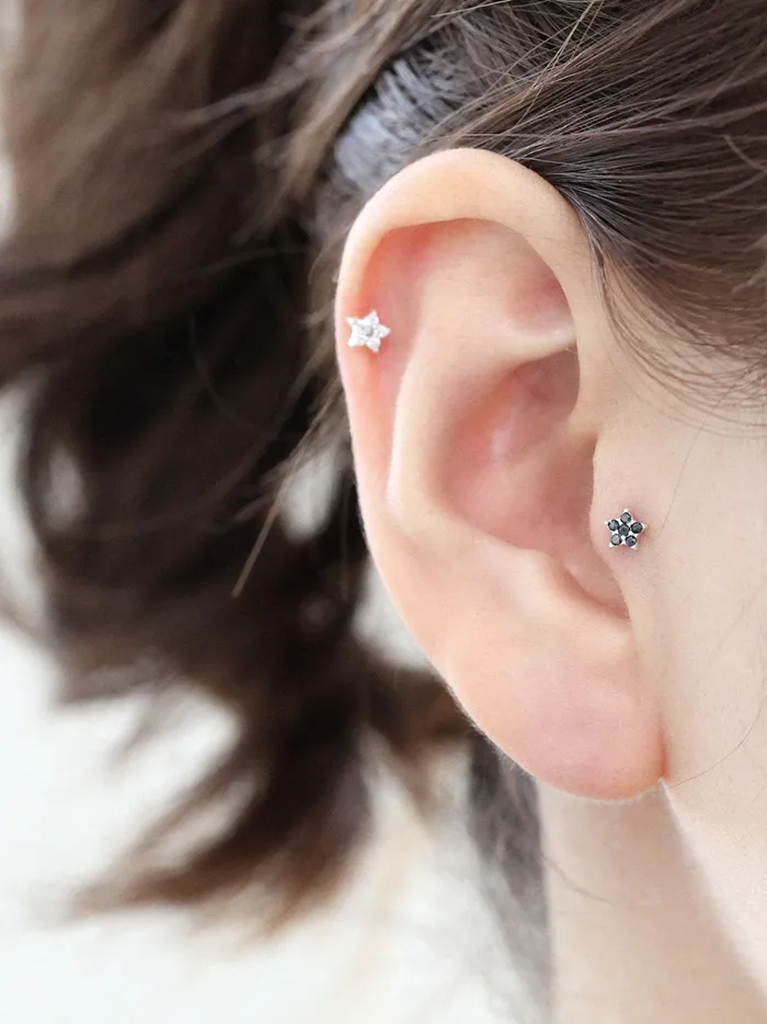 MinimalBijoux 925 Silver Mini Flower Cartilage Earring 16g Earrings