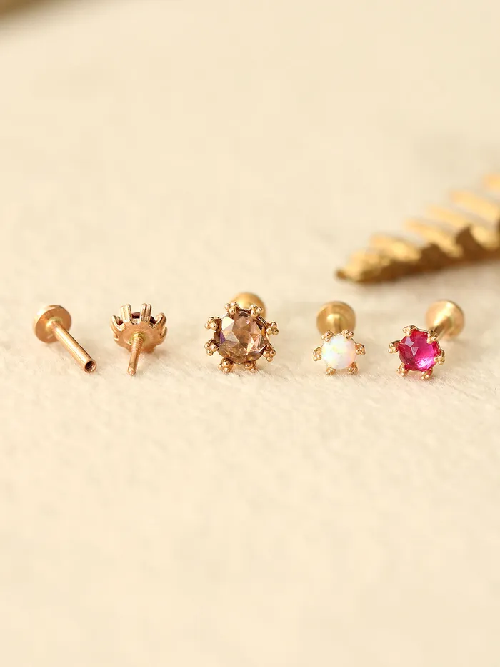 MinimalBijoux Earrings 14K Gold Triangle Ball prong Rosecut Internally Threaded Labret Piercing 18G16G