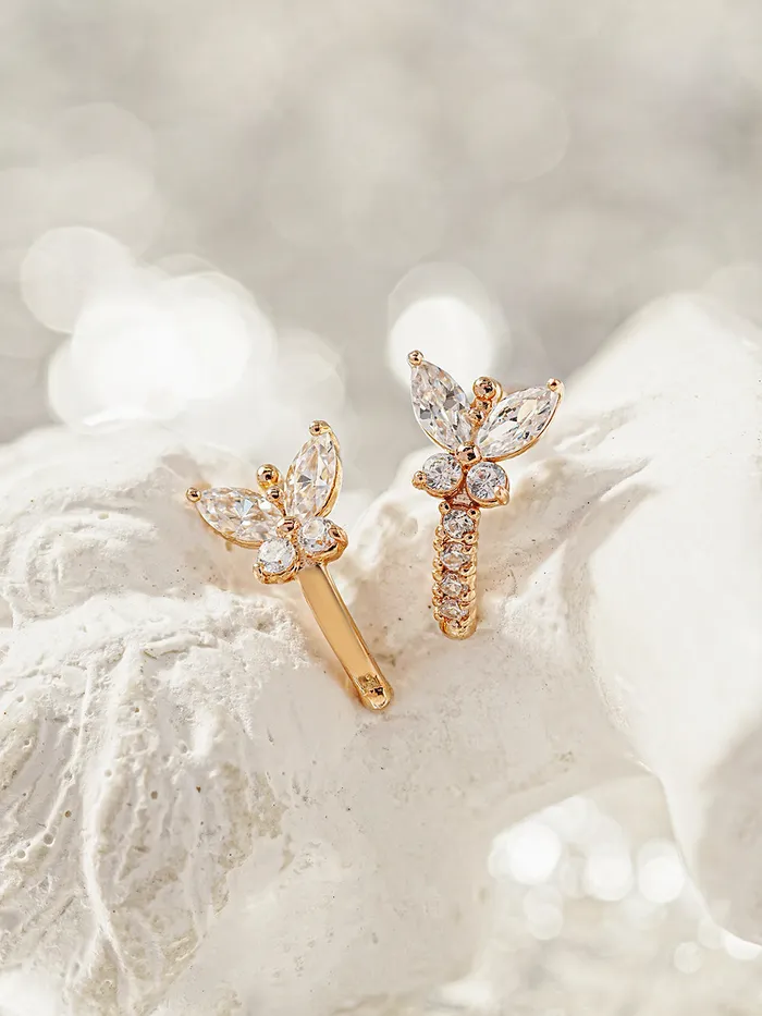 MinimalBijoux Rings 14K Gold Butterfly Half Ring Internally Threaded Labret Piercing 18G16G