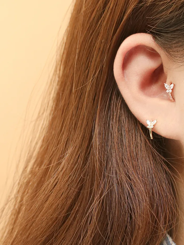 MinimalBijoux Rings 14K Gold Butterfly Half Ring Internally Threaded Labret Piercing 18G16G