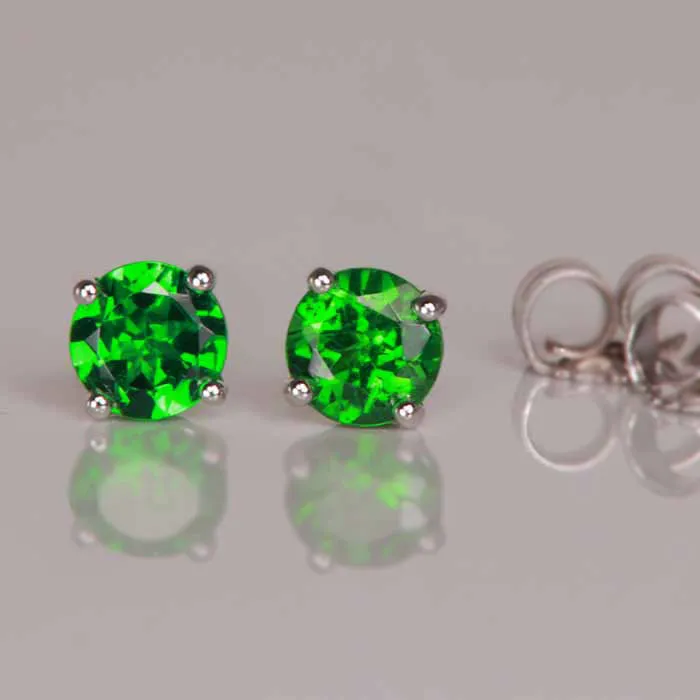 Moriartys Gem Art Earrings 14K White Gold Tsavorite Garnet Earrings 72 Carats Moriartys Gem Art Earrings 14K White Gold Tsavorite Garnet Earrings 72 Carats