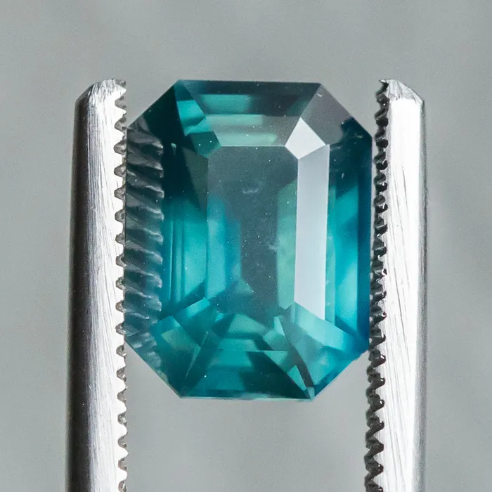 Nashan Earrings 347CT EMERALD CUT MADAGASCAR SAPPHIRE SILKY DEEP GREEN TEAL 96X73X516MM Nashan Earrings 347CT EMERALD CUT MADAGASCAR SAPPHIRE SILKY DEEP GREEN TEAL 96X73X516MM
