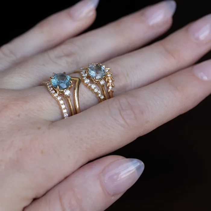 potentate Rings 201ct Round Untreated Montana Sapphire and Diamond Dainty Three Stone Ring in 14k Yellow Gold