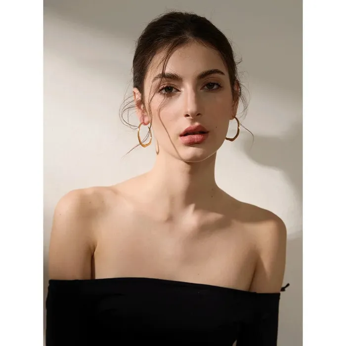 Sinuous Hoop Earrings Mabel Love Co Earrings