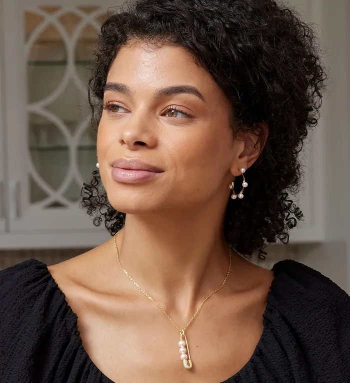 White Freshwater Cultured Pearl Hoop Kinsley Earrings SPT Earrings White Freshwater Cultured Pearl Hoop Kinsley Earrings SPT Earrings