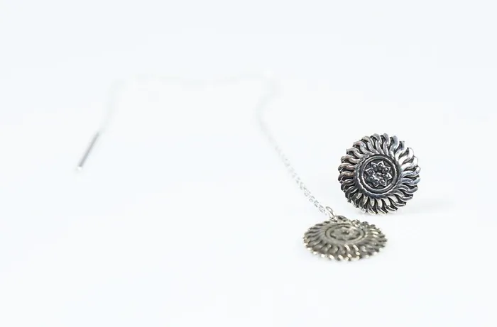 Arm Root Arm Root Sun Earrings with Chain Earrings