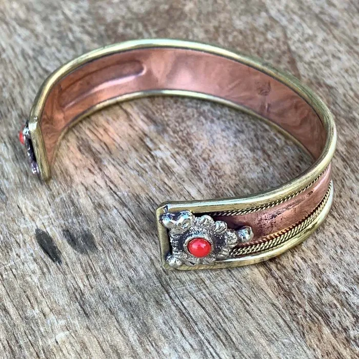 Bracelets Powerful Copper Bracelet Handmade Cuff Wristband Magic Crystals