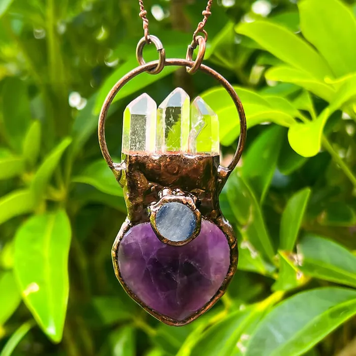Magic Crystals Necklaces Natural Quartz Handcrafted Bronze Necklace