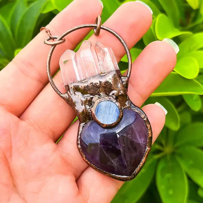 Magic Crystals Necklaces Natural Quartz Handcrafted Bronze Necklace