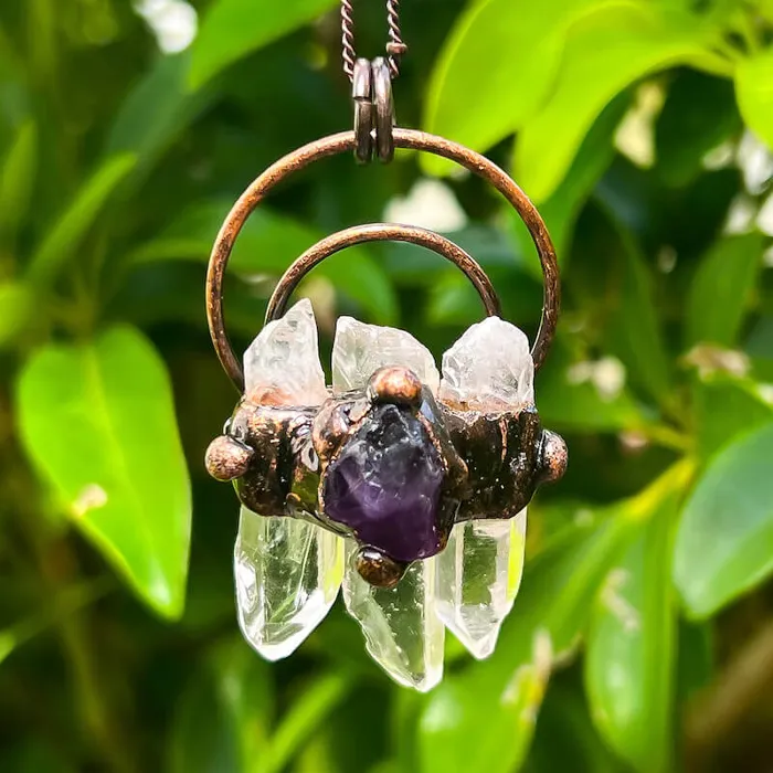 Magic Crystals Necklaces Natural Quartz Handcrafted Bronze Necklace