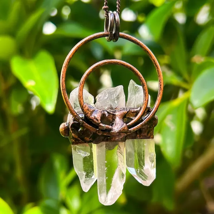Magic Crystals Necklaces Natural Quartz Handcrafted Bronze Necklace