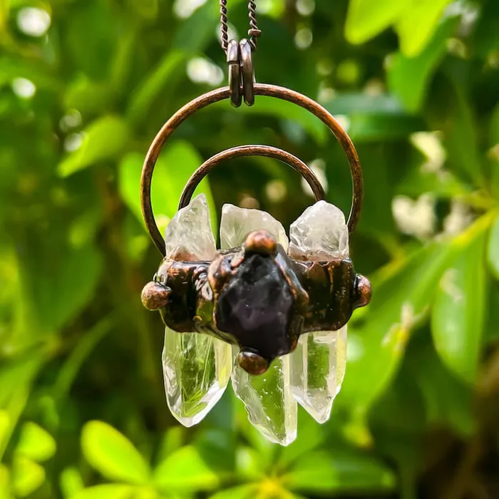 Magic Crystals Necklaces Natural Quartz Handcrafted Bronze Necklace