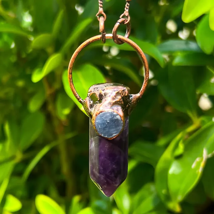 Magic Crystals Necklaces Natural Quartz Handcrafted Bronze Necklace