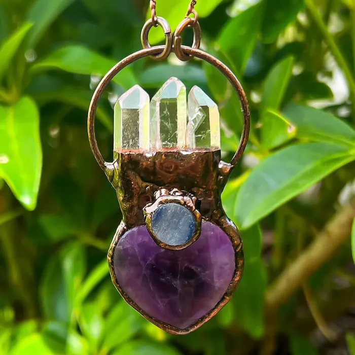 Magic Crystals Necklaces Natural Quartz Handcrafted Bronze Necklace