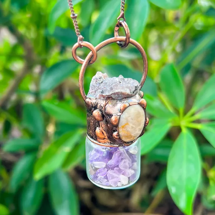 Magic Crystals Necklaces Natural Quartz Handcrafted Bronze Necklace
