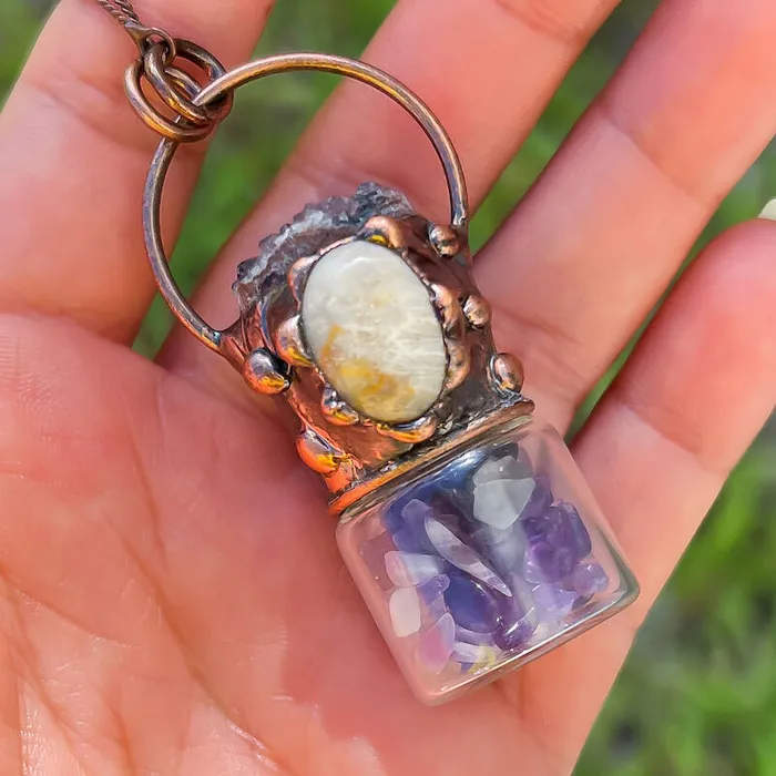 Magic Crystals Necklaces Natural Quartz Handcrafted Bronze Necklace