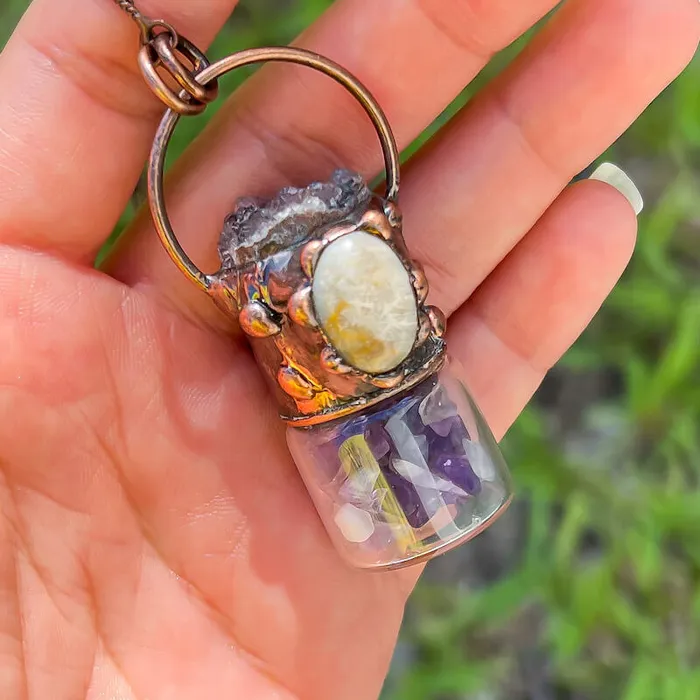 Magic Crystals Necklaces Natural Quartz Handcrafted Bronze Necklace
