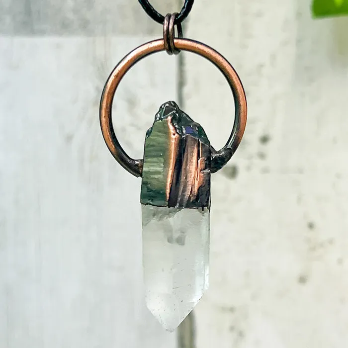 Magic Crystals Necklaces Natural Quartz Handcrafted Bronze Necklace