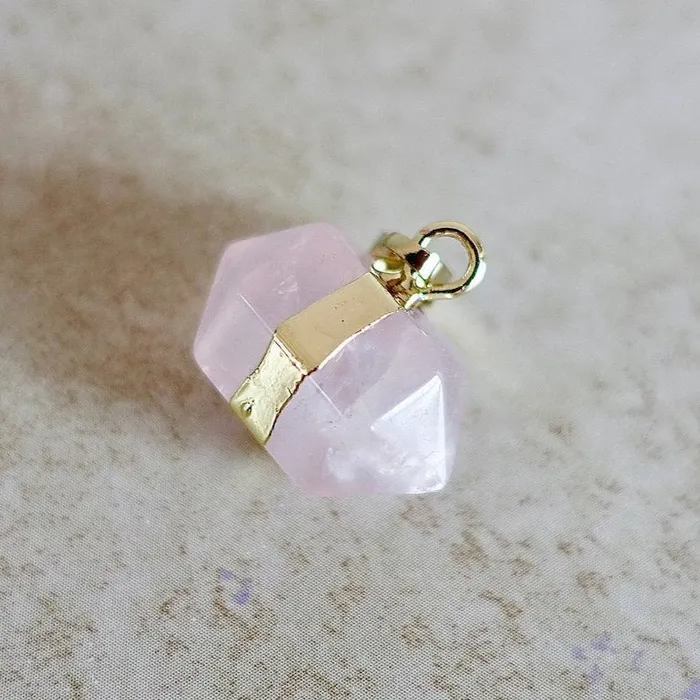 Magic Crystals Necklaces Rose Quartz Stone Pendant Necklace
