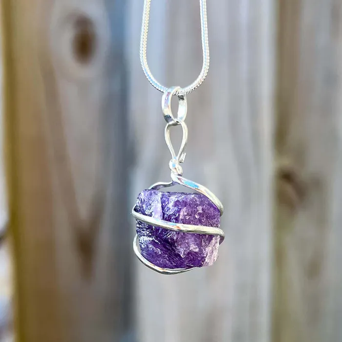 Necklaces Magic Crystals Amethyst Cube Spiral Wrapped Pendant Necklace