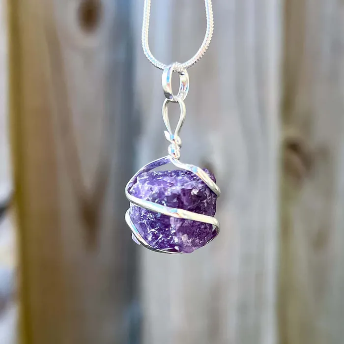 Necklaces Magic Crystals Amethyst Cube Spiral Wrapped Pendant Necklace