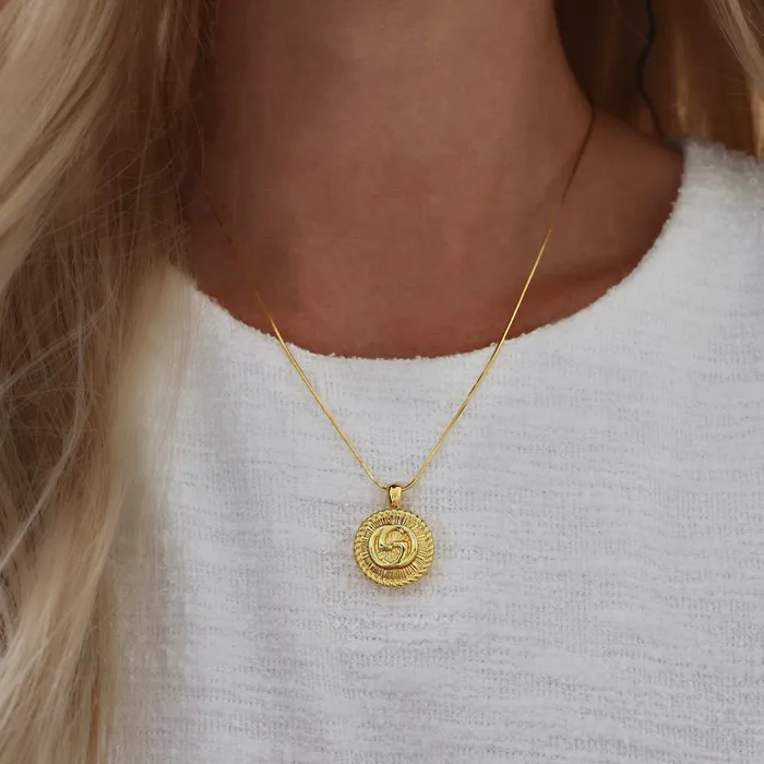 Necklaces Reluxe Vintage GG Gold Button Necklace