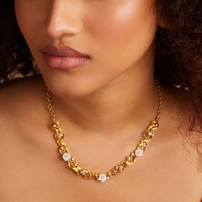 Necklaces SILVER Blossom Veil Blooming Silver Short Necklace