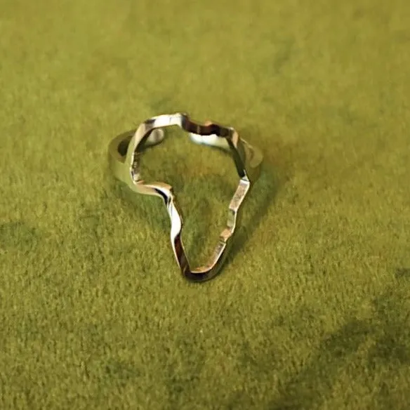 Omolola Jewellery Rings Africa 18ct goldplated on Stainless steel Ring