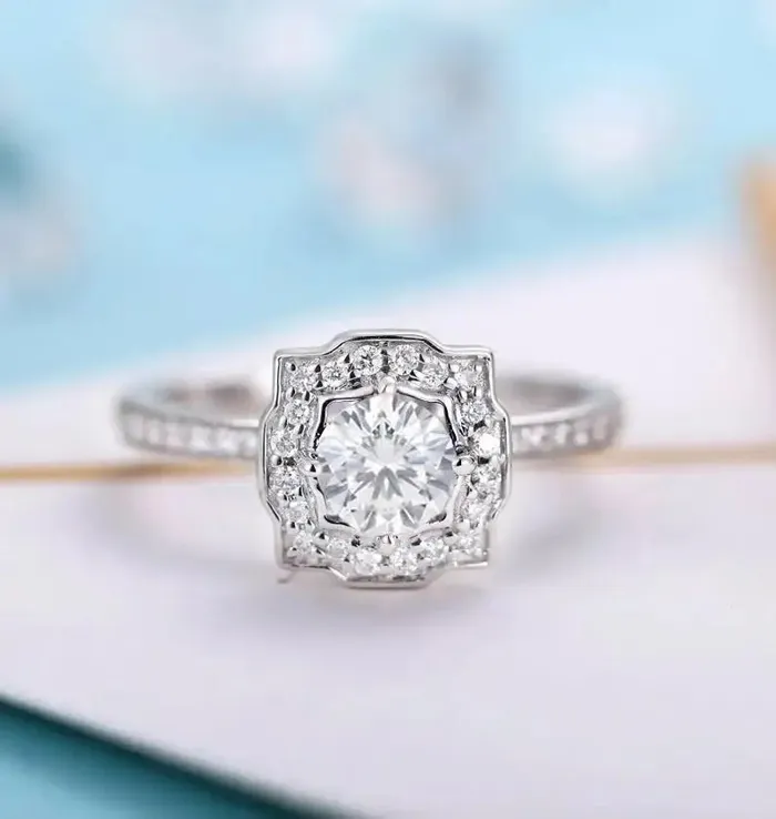 White Gold Halo Moissanite Engagement Ring Luxus Moissanite Rings